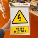 Placa Riesgo electrico 297x210