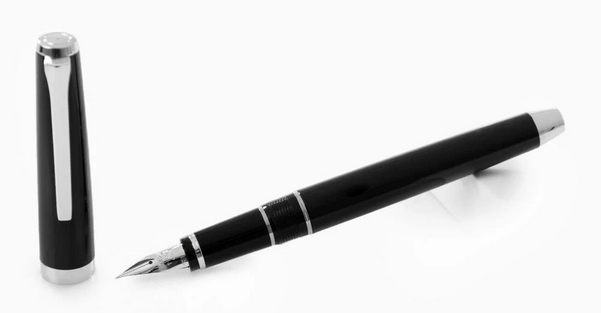 Pluma Pilot Falcon negra